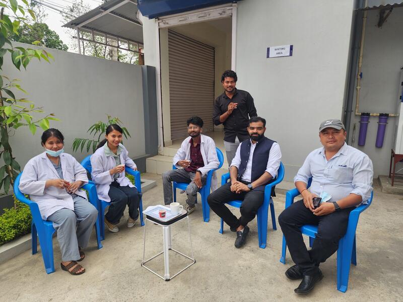 अस्पतालका कर्मचारीहरू